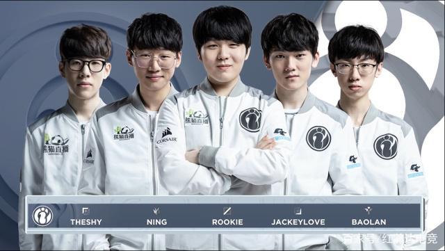 奥斯梅恩在 奥斯梅恩在