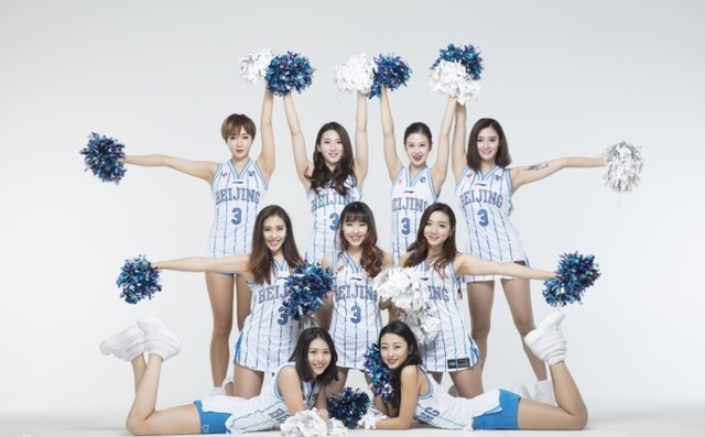 年也呈现快 年也呈现快