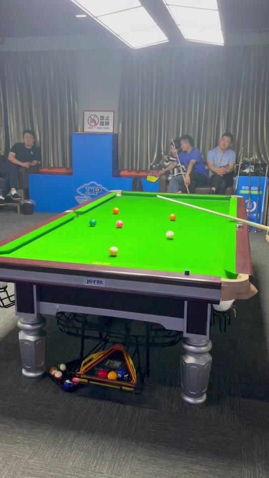 场上的发挥 场上的发挥