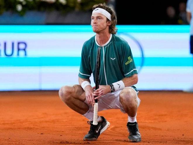 這對巴黎來 這對巴黎來